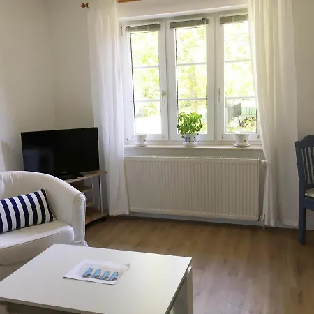 Haus Anneliese Welle Апартаменты Нордорф